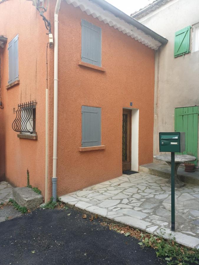 Pierrevert Maison De Village De 98 M2 Typiquement Provencale מראה חיצוני תמונה